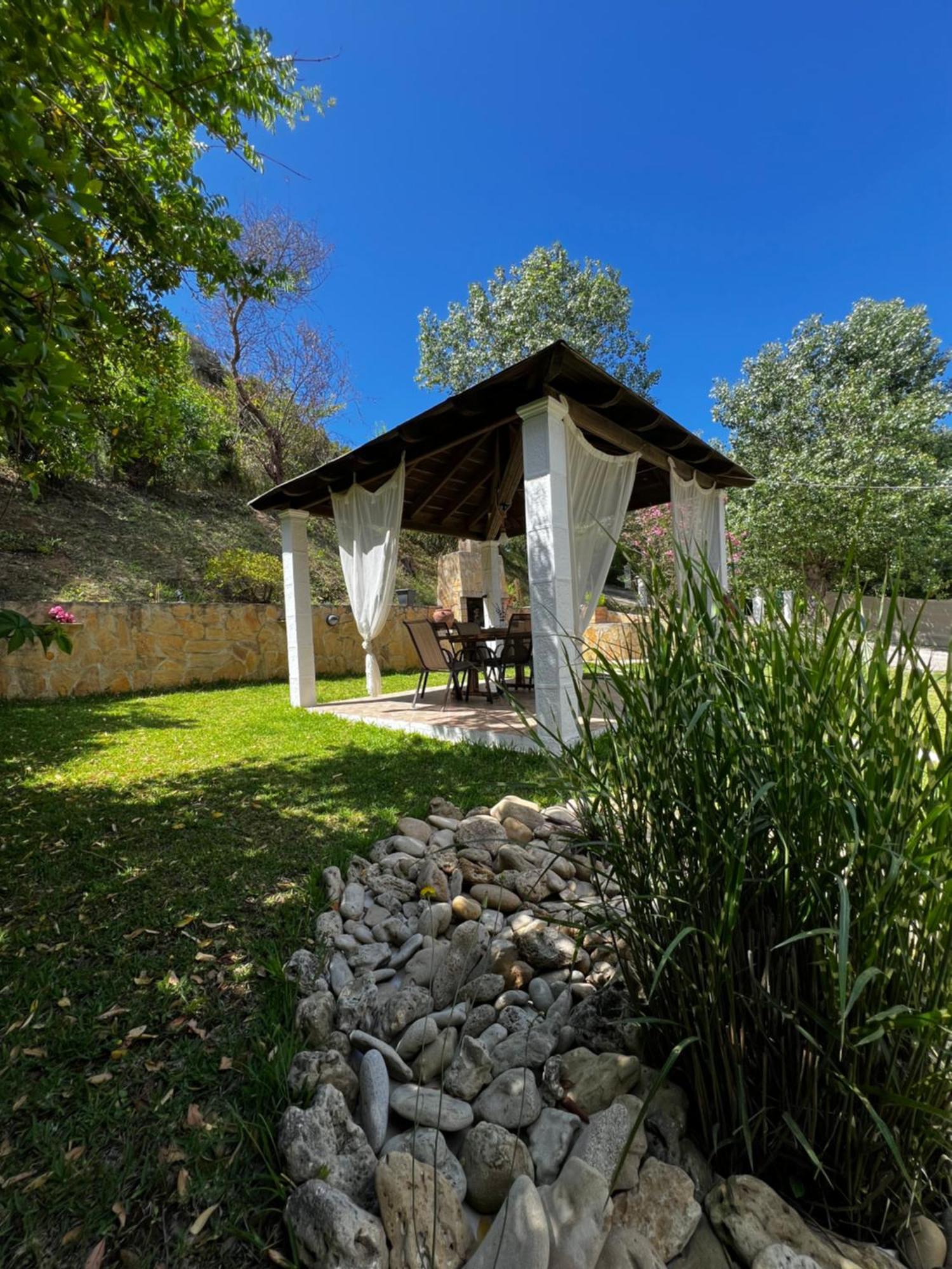 Perivólion Armonia Apartments & Studios מראה חיצוני תמונה